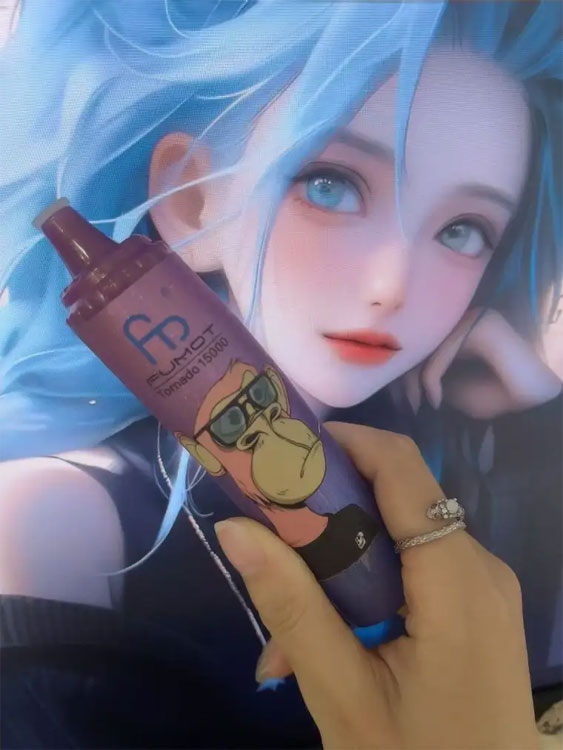 Elektronik sigara mı yoksa normal sigara mı sağlığımız için daha büyük bir tehdit?