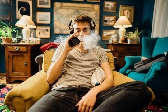 E-Cigarettes Online avantajları ile en güvenilir elektronik sigara seçenekleri burada keşfedin E-Cigarettes Online avantajları ile en güvenilir elektronik sigara seçenekleri burada keşfedin