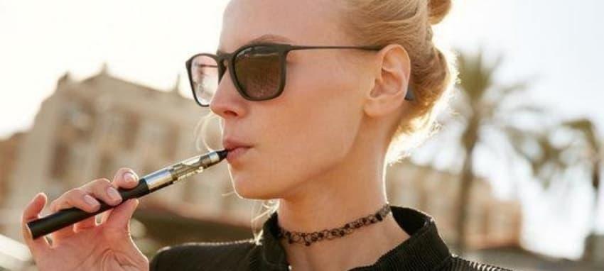 E-papierosy ile Yihi SXmini Farkıyla Yeni Nesil Elektronik Sigara Deneyimini Keşfedin