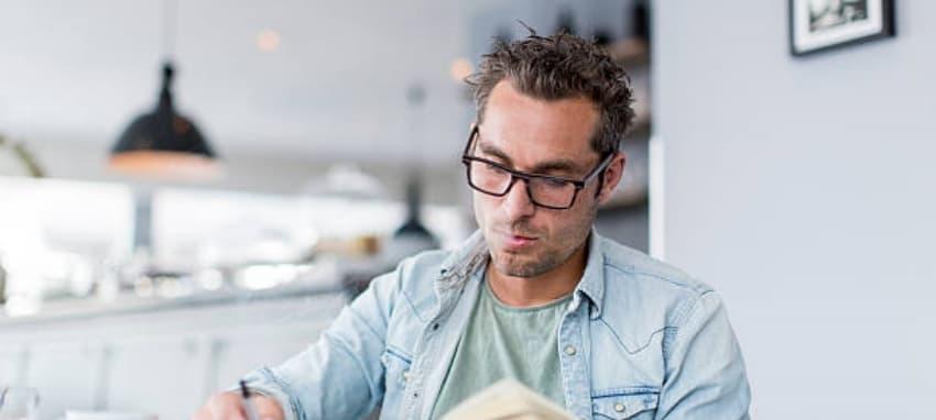 E-papierosy dünyasında Elfbar nedir ve neden E-papierosy severlerin favorisi oluyor e-papierosy Elfbar avantajları nelerdir